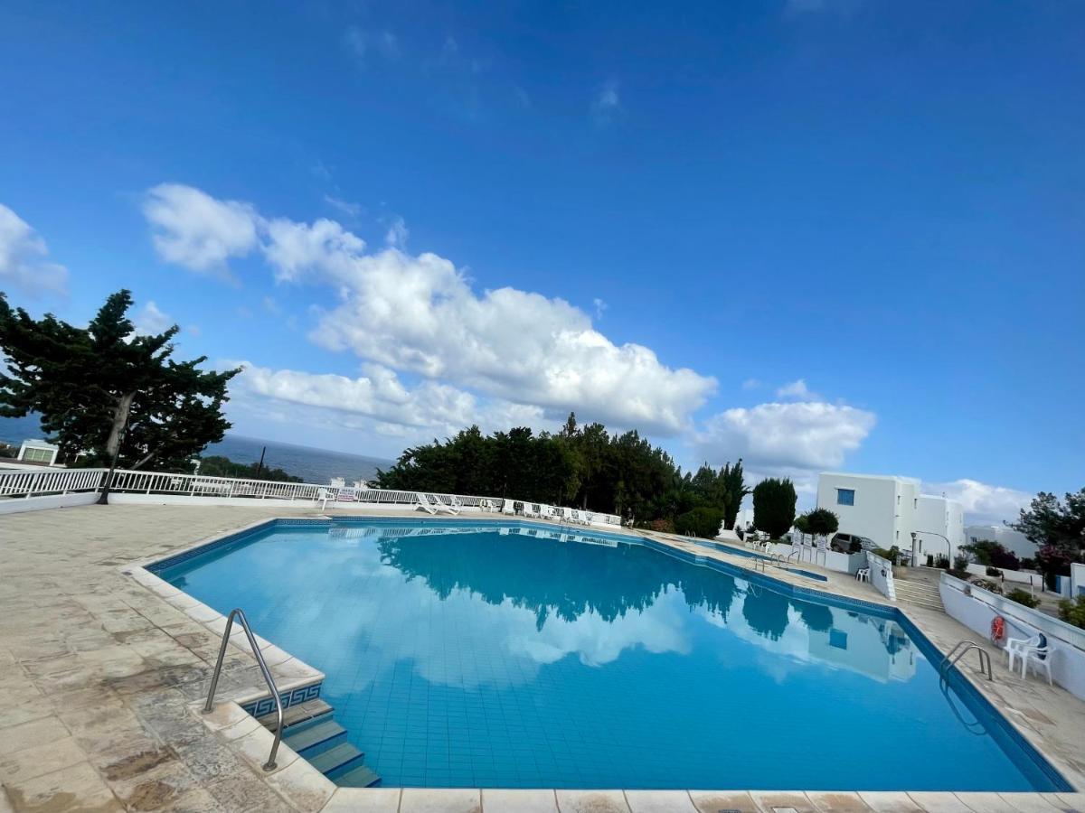 Ikaria Village Apt 201 Paphos Eksteriør billede