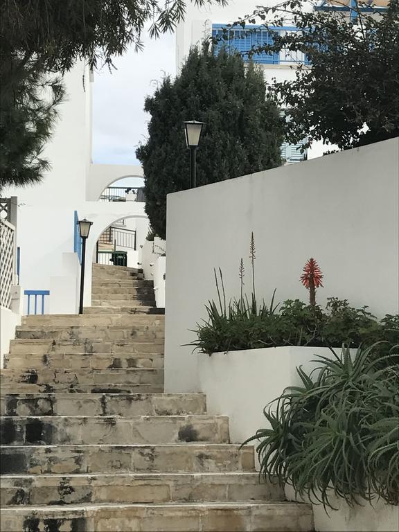 Ikaria Village Apt 201 Paphos Eksteriør billede